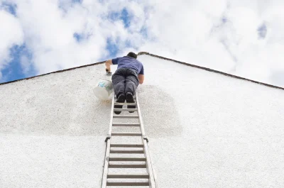 Peinture extérieure à Montfuron — façades et ravalement